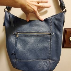 The Sak Navy Blue Leather Bag.